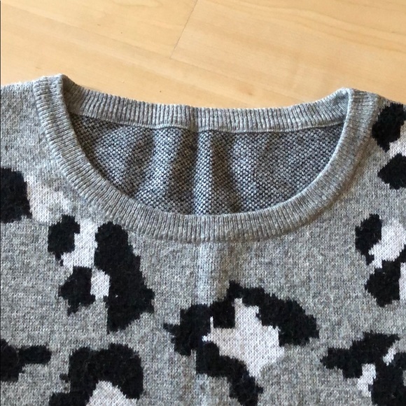 Animal print sweater - Picture 4 of 6